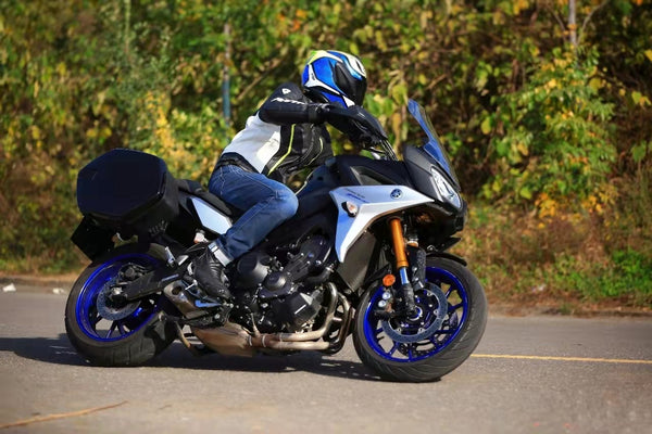 Travel, sports, comfort? This touring motorcycle has everything you want!