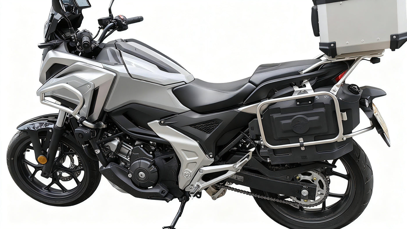 HONDA NC700X/NC750X CC Auxiliary Fuel Tank Fits only Half Space Until Year 2023. IF NEED NC750 SIDE MOUNTED TANK(6.5L), ORDER BIG TANK. NOTE: SMALL TANK FITS BOTH